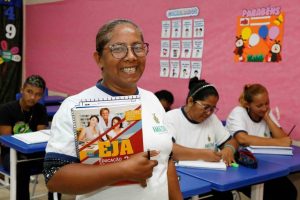 Matrículas no EJA: Como funciona, quem pode fazer, e como escolher a melhor escola